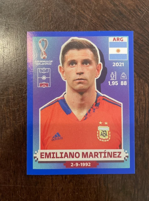 Parallel Panini Sticker PANINI QATAR 2022 World Cup Stickers Emiliano Martinez Blue Parallel ...