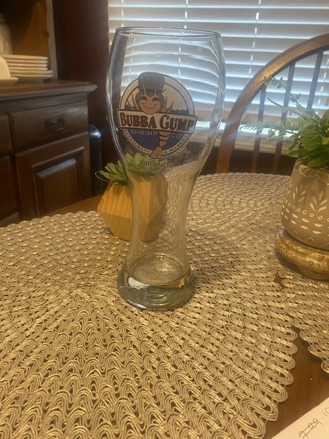 2012 Forrest Gump themed Bubba Gump Shrimp Co orlando BEER GLASS 9" tall Pilsner