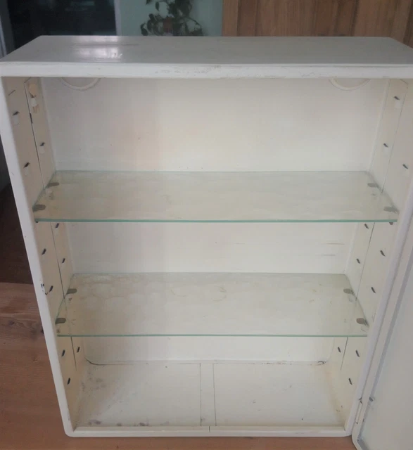 Arzt alter Hängeschrank Arzneischrank Medizinschrank Metall 