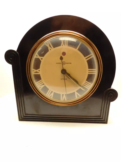 https://www.picclickimg.com/jIoAAOSwdoZlhLzZ/Vintage-Working-General-Electric-Telechron-Clock-6B04-The.webp