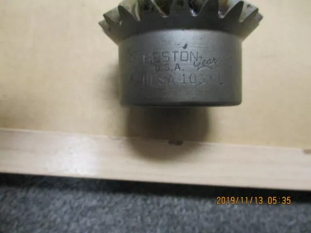 New Boston Hlk106Y Miter Gear, 8 Dp, 28 Teeth, 1-1/4" Bore, Keyway 1 S.s.