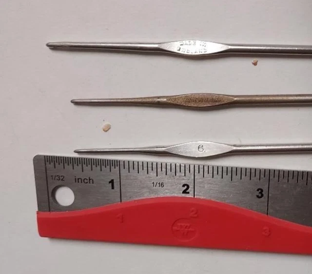 Vintage Lot Of Crochet Hooks & Knitting Needles & Others See Photos