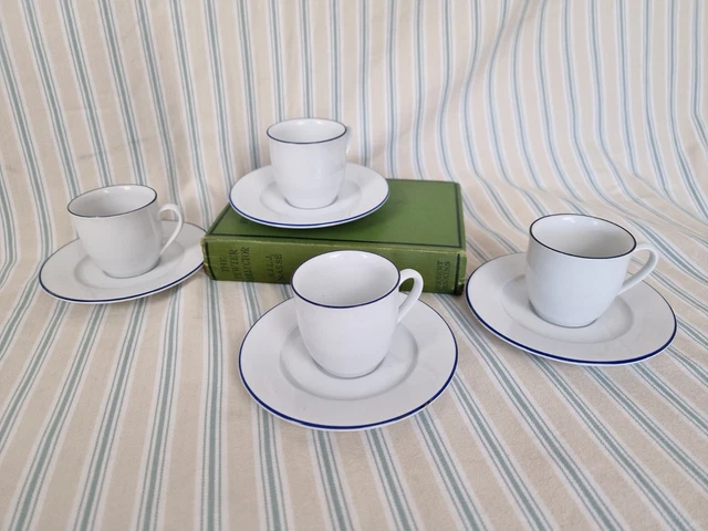 2 Tasses à Café Avec Soucoupes Guy Degrenne - Modèles Apsara & Circa Platine - Occasion