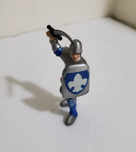 Schleich, Papo, Medieval Figures  Blue/silver knight Shield Sword on foot