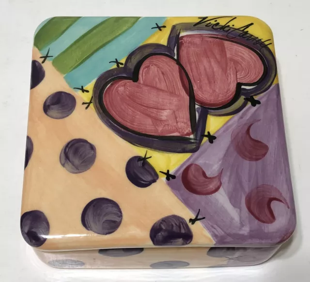 Vintage VICKI CARROLL Trinket Box Beautiful HEARTS COLORFUL Design MISSISSIPPI