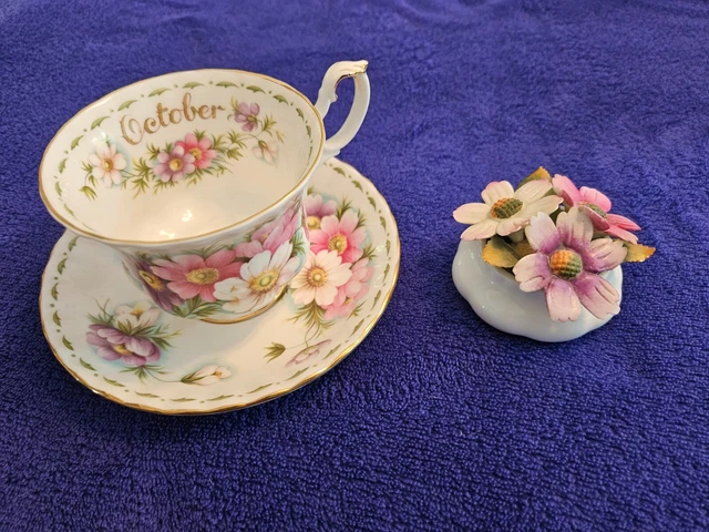 Royal Albert Flower Of The Month October Cosmos Tea Cup & Saucer Set 1970 Royal Albert Flower Of The Month October Cosmos Tea Cup & Saucer Set 1970