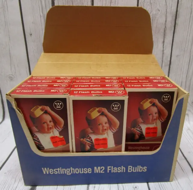 11 cajas de 12 en cada caja de colección bombillas flash Westinghouse M2 en caja de exhibición