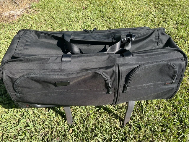 Tumi Alpha 2 Extra Large Rolling Duffel Suitcase Black 22042DH Used Once $1095