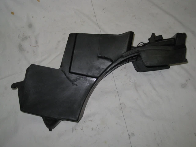 Garniture De Garde-boue Arrière Droite Pour Citroën Berlingo MK1 (1996-2008) - Pièce De Rechange - Réf. 8547.K4