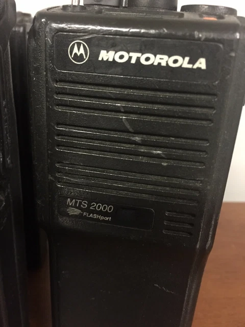 MOTOROLA MTS2000 FLASHPORT RADIO H01UCD6PW1810 TYPE UCKA - SOLD AS IS