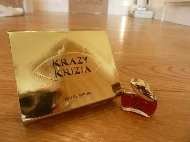 Krazy krizia 2025