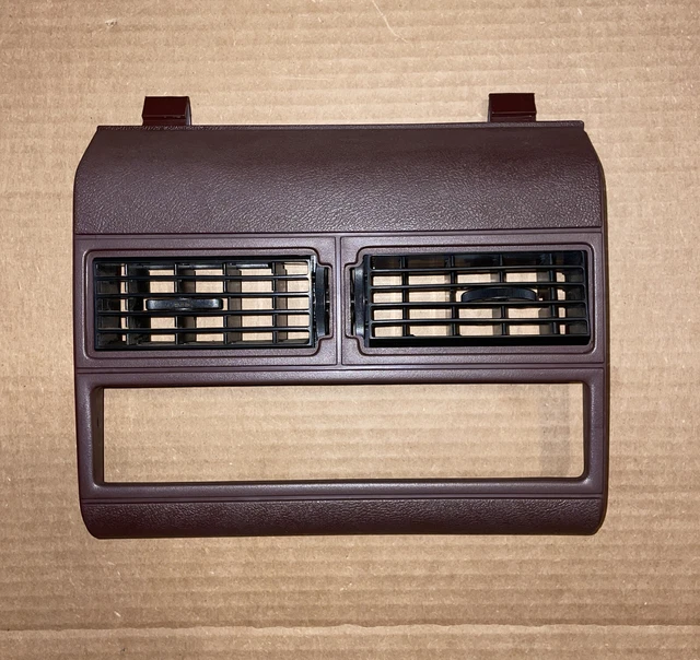 8894 CHEVY GMC Center Dash Bezel Silverado Sierra Tahoe OEM Grey GRAY