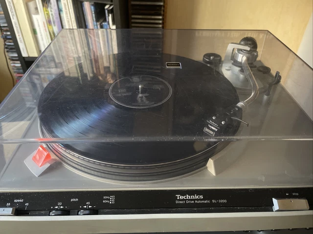 Platine Vinyle Technics SL3200 – Bon état – Révisée