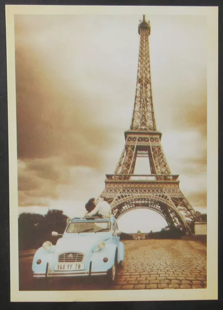 Paris France Eiffel Tower Couple in Old Car Art Print Postcard Unposted Unused