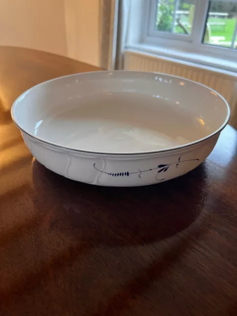 Villeroy and Boch Vieux Luxembourg circular serving dish 25.5cm (10")