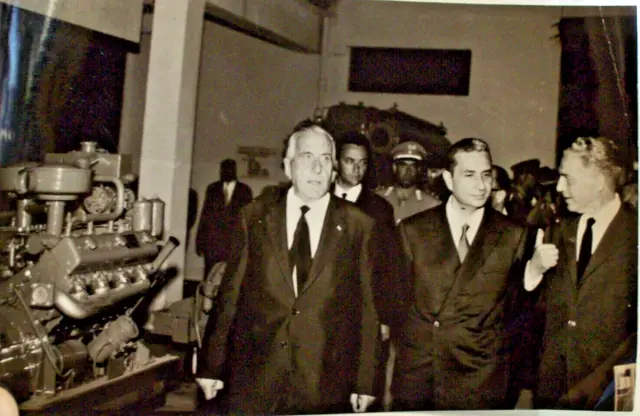 D.C. Aldo MORO visita stabilimento meccanico - FOTOGRAFIA VINTAGE ORIGINALE  '60