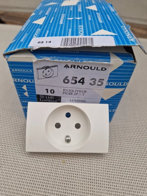 67838 Art d'Arnould univers Epure prise de courant 2P+T et prise RJ45