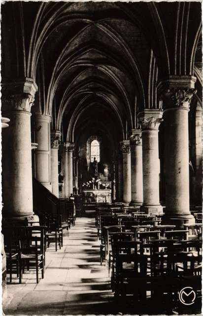 CPA Beaumont s Oise Interieur de l'Eglise FRANCE (1309450)