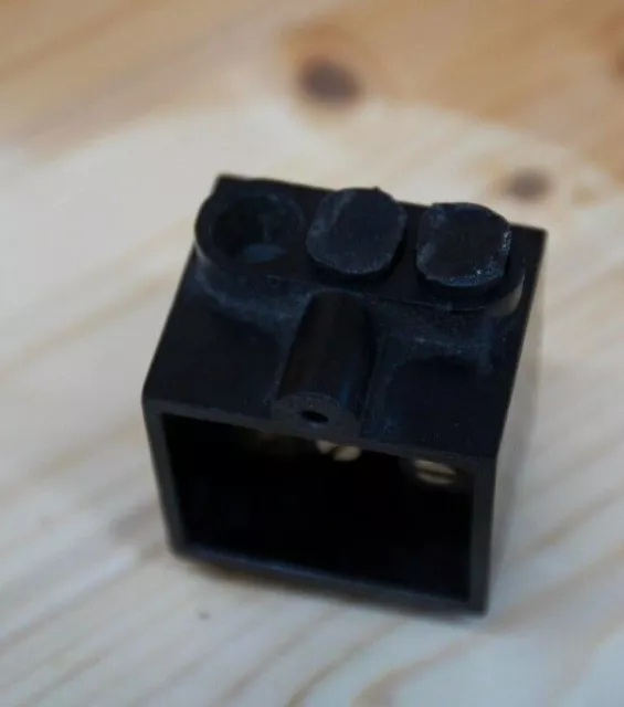 16 pack Henley Block Blanks/100a connector Blanks