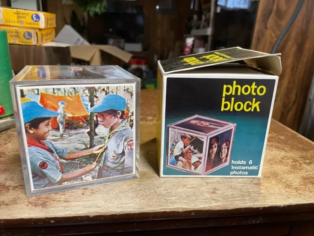 Vintage INSTAMATIC Photo Cube Holds 6 Pictures 1970's  New Old Stock NOS