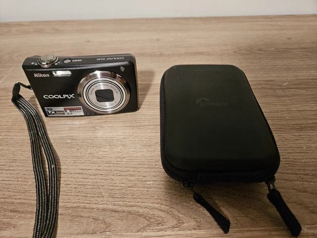 Nikon COOLPIX S630 12.0 MP Digital Camera Black. No charger