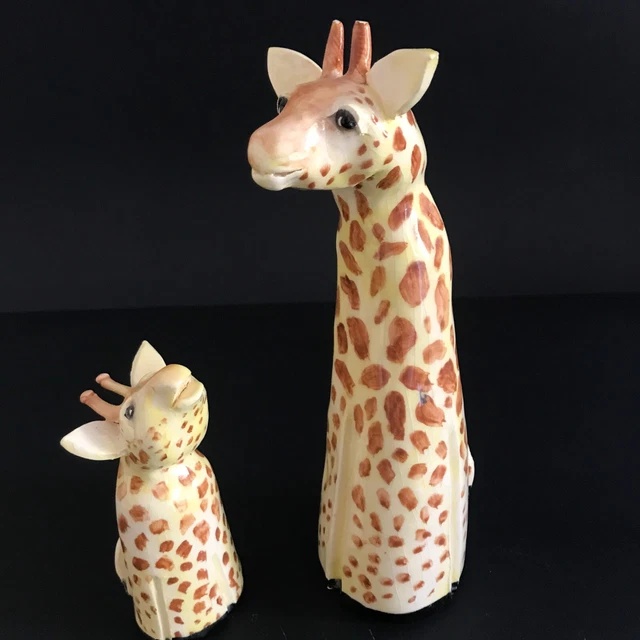 Vintage Handcrafted Decorative Art Pottery Mama & Baby Giraffes Home Decor