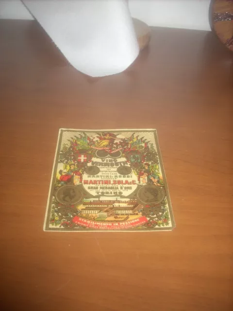 etichetta vintage vino vermouth Martini e Rossi torino