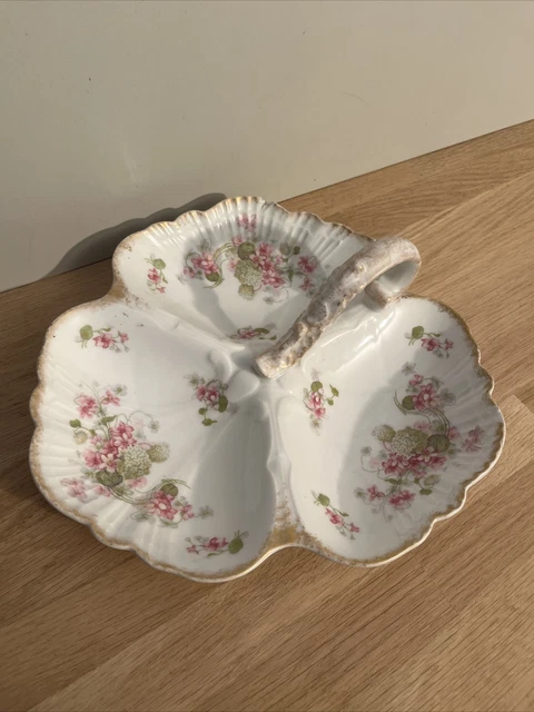 Plat dit mendiant, 3 compartiments ,en porcelaine ancienne - Arts de la table