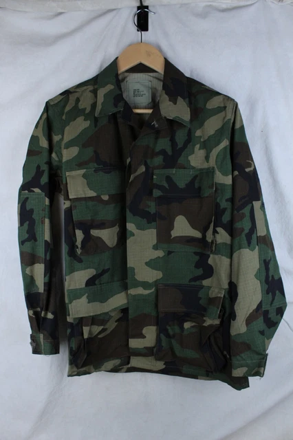 Civilian-made camouflage pattern woodland camo ripstop BDU military jacket, men's size M equivalent. cotton Khaki type Vintage Second Hand