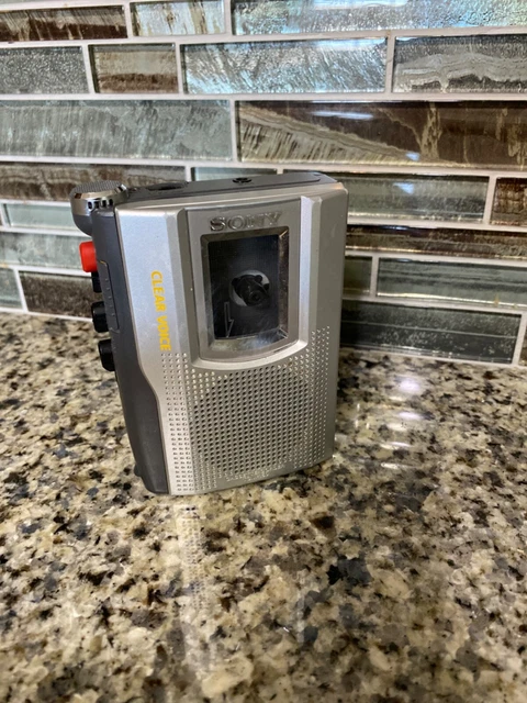 Sony TCM 818 lecteur enregistreur cassette avec micro Aiwa