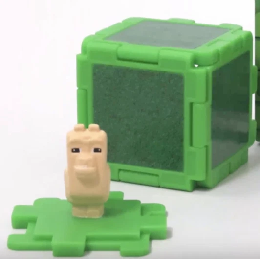 MCDONALD’S MINECRAFT MOVIE Happy Meal GRASS BLOCK & Llama Figure 2025 ...