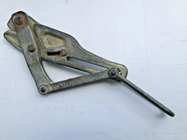 Klein Tools 1628-30 Chicago Grip for Large Diameter Conductors 20k Lb Load FS&H