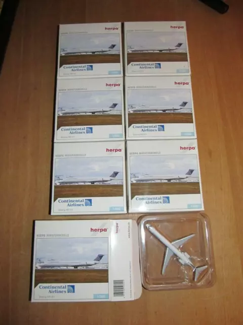 Herpa Flugzeugmodelle Maßstab 1:500 Continental Airlines Boeing MD-81