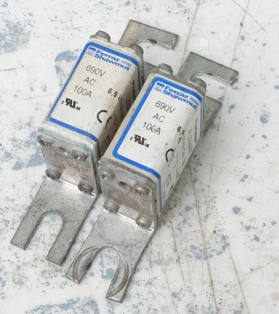 2x Ferraz Mersen Protistor L330037 fusible NH 100A 690V. Lot de 2