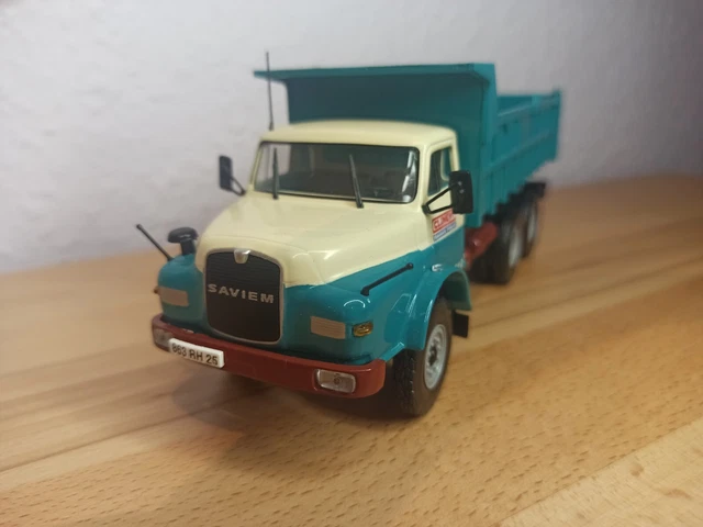 Miniature Ixo 1/43 - Saviem SM340 Porte-engins - Semi D'exception N°59 - Neuve