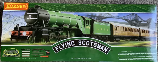 Hornby R1255 OO Gauge Flying Scotsman Train Set