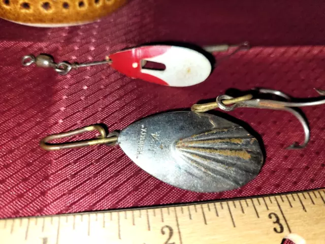 VINTAGE/ANTIQUE HENDRYX FISHING lure spinner (lot#9445) $500.00