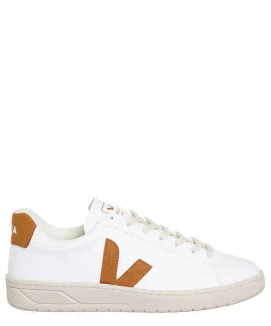 Veja sneakers men urca UC0703151B White - Camel logo detail shoes trainers