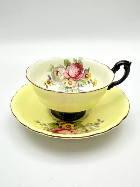 Paragon Yellow and White Cabbage Teacup and Saucer