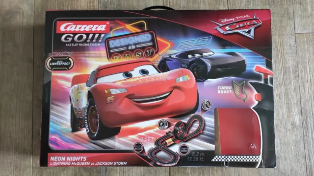 Carrera GO Cars Neon Nights OVP inkl. Hook, McQueen, Storm 