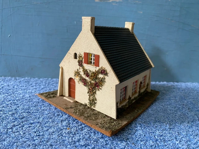 Maquette HO André Porte 102 – Villa Bretonne – Montée D'origine – État Neuf