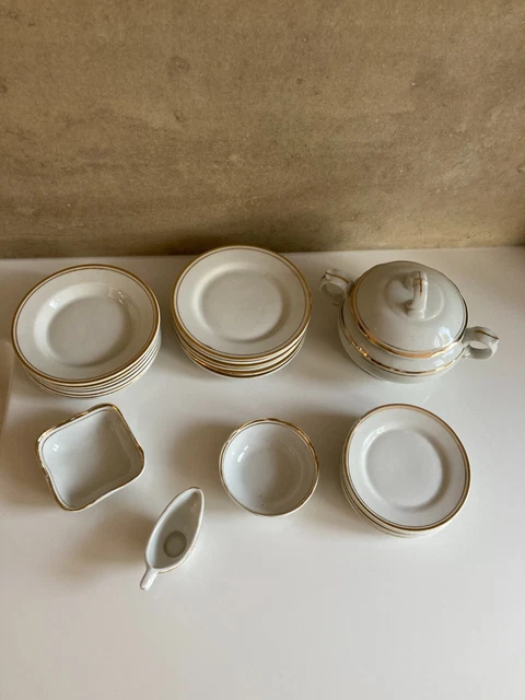 Lot Dinette Ancienne En Porcelaine – Terre De Fer – Fabrication Française – Bon état