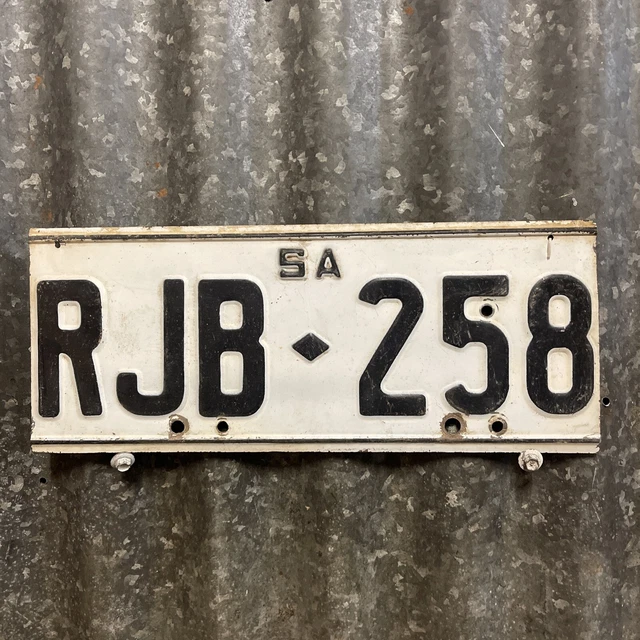 VINTAGE SOUTH AUSTRALIAN PLATE SA Collector’s Car Number Plate Sign 11