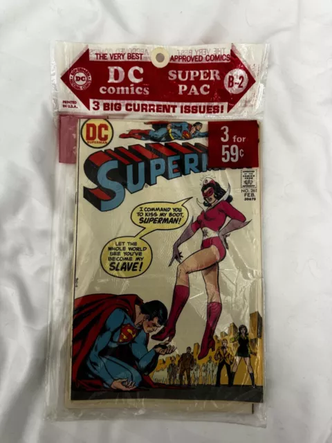 Shazam! #1  DC comics - 1973. KEY issue Still Sealed. With 3 Separate Books. 2