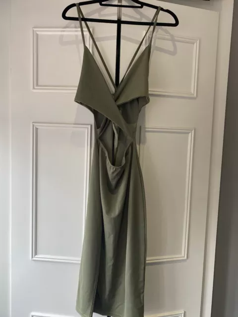 Boohoo 14 uk Khaki cross front midi bodycon dress. never worn.