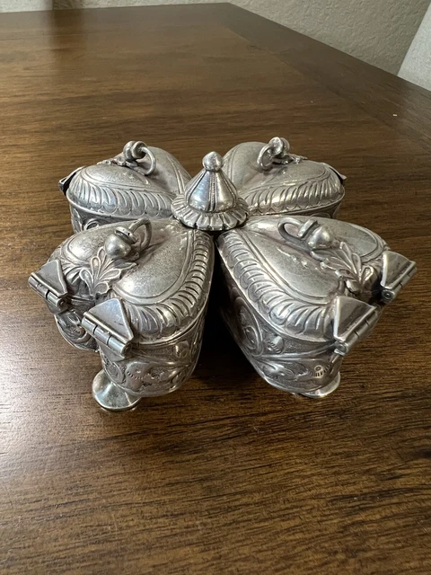 RARE Design 900 Silver Four Leaf Clover Betel Nut Dish Finial Stopper ca 1890s