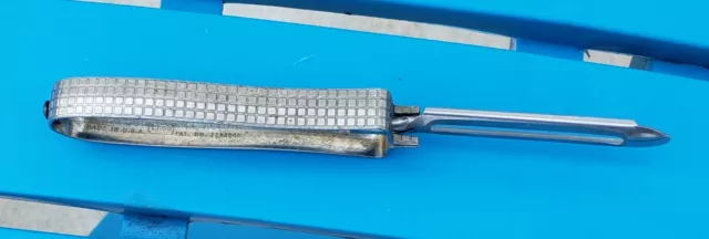 Vintage Ekco USA Slip Pruf Nee Action Potato Peeler Overall About 6-1/8" Long