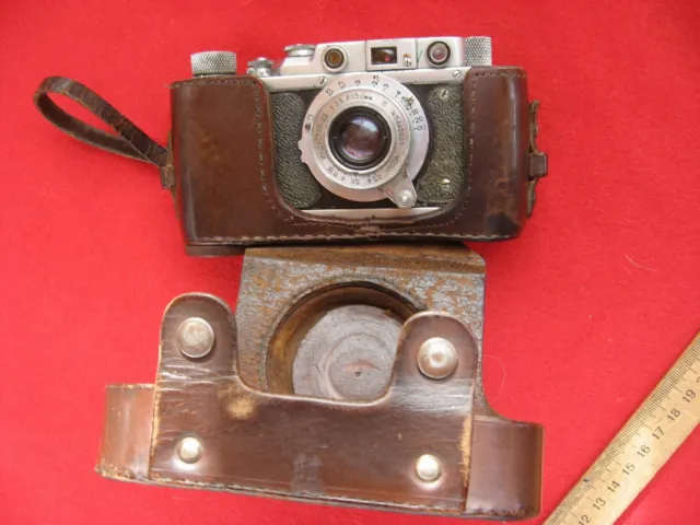Early KMZ Zorki-1 + Industar-22 5cm F/3.5 Red "P" 35mm Vintage Camera .USSR