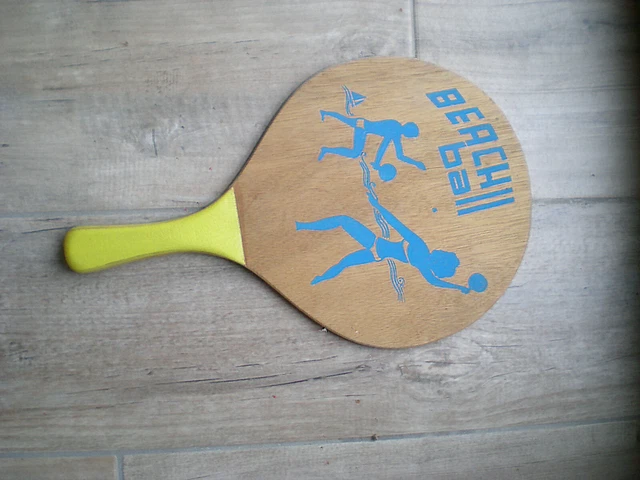 Raquette de tennis vintage Rossignol Strato Tournament – Bois & métal – 69 cm