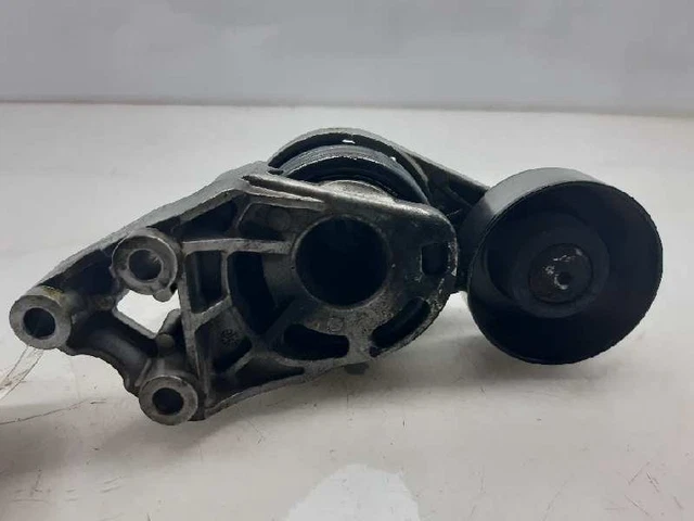 045903315A galet tendeur pour AUDI A2 1.4 TDI 2000 5641741